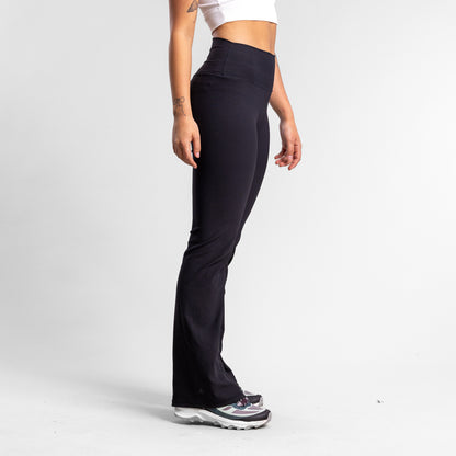 Agile Flared Legging Women's BLACK